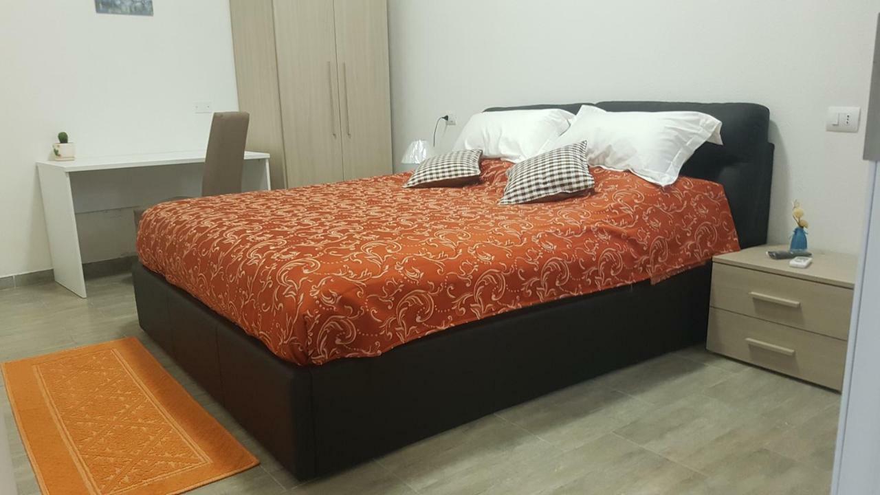 Boutique Oriente Express Hotel Cagliari Kültér fotó